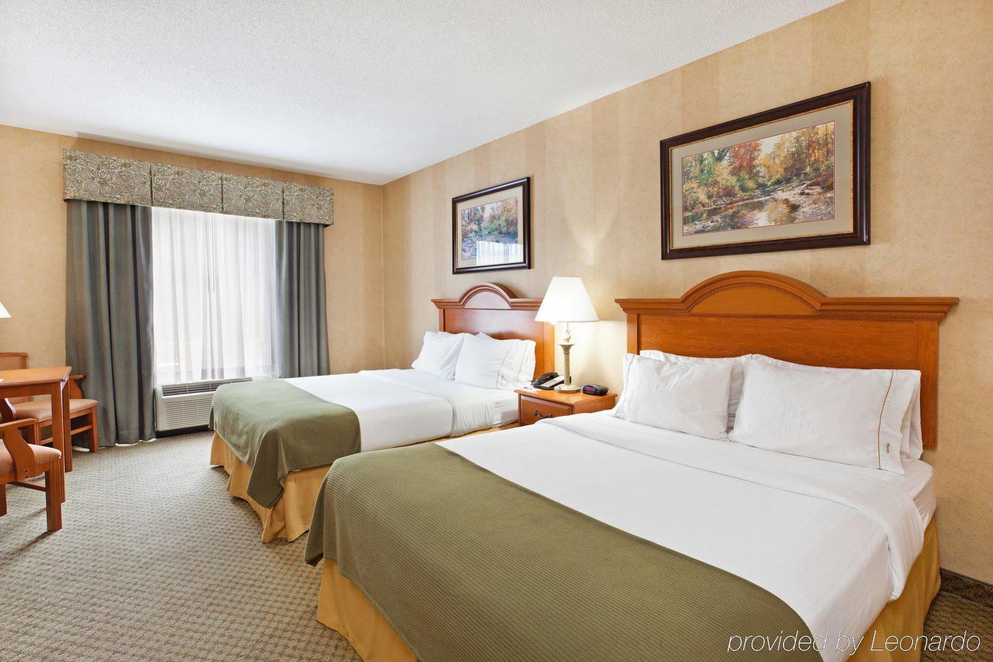 Holiday Inn Express & Suites Sylva / Dillsboro By Ihg Szoba fotó